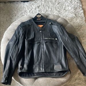 Icon Motorhead jacket, men’s medium